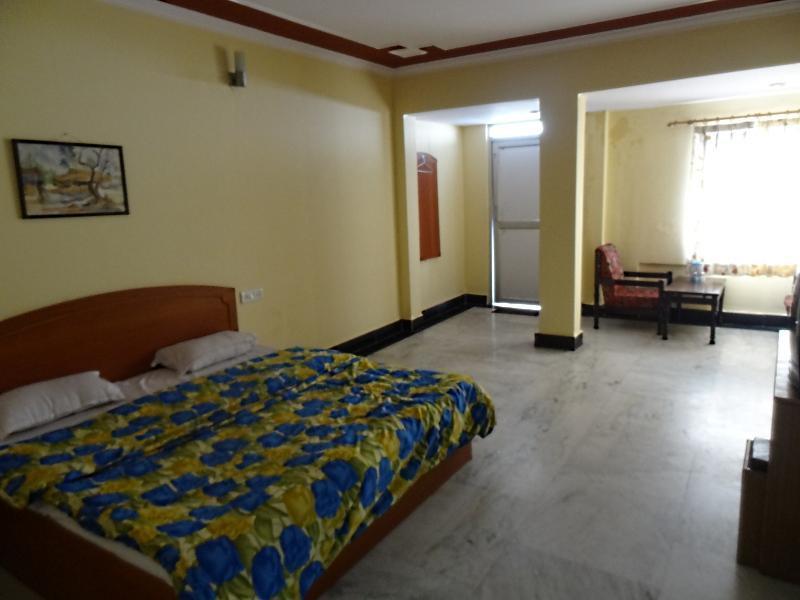 Treebo Mayur, Mall Road Mussoorie Exterior foto