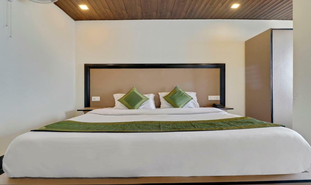 Treebo Mayur, Mall Road Mussoorie Exterior foto