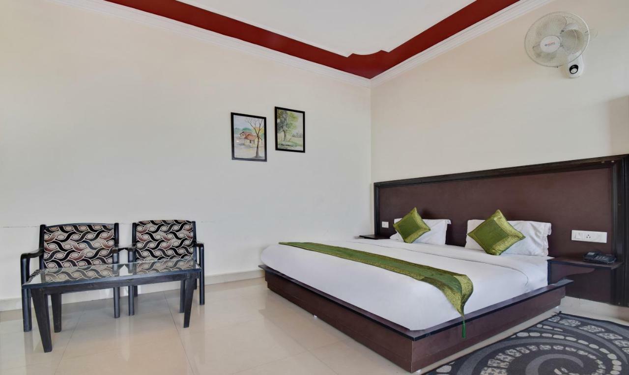 Treebo Mayur, Mall Road Mussoorie Exterior foto